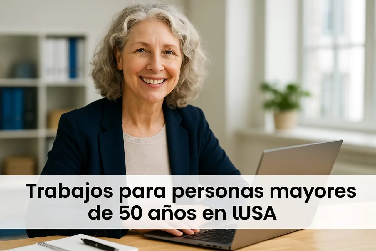 Mujer mayor de 50 años trabajando con actitud profesional en Estados Unidos